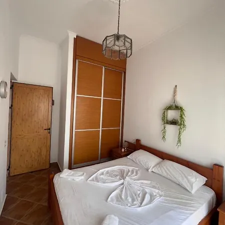 Luiz's Apartment Tirana