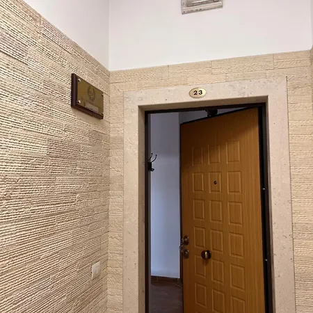 Luiz's Apartment